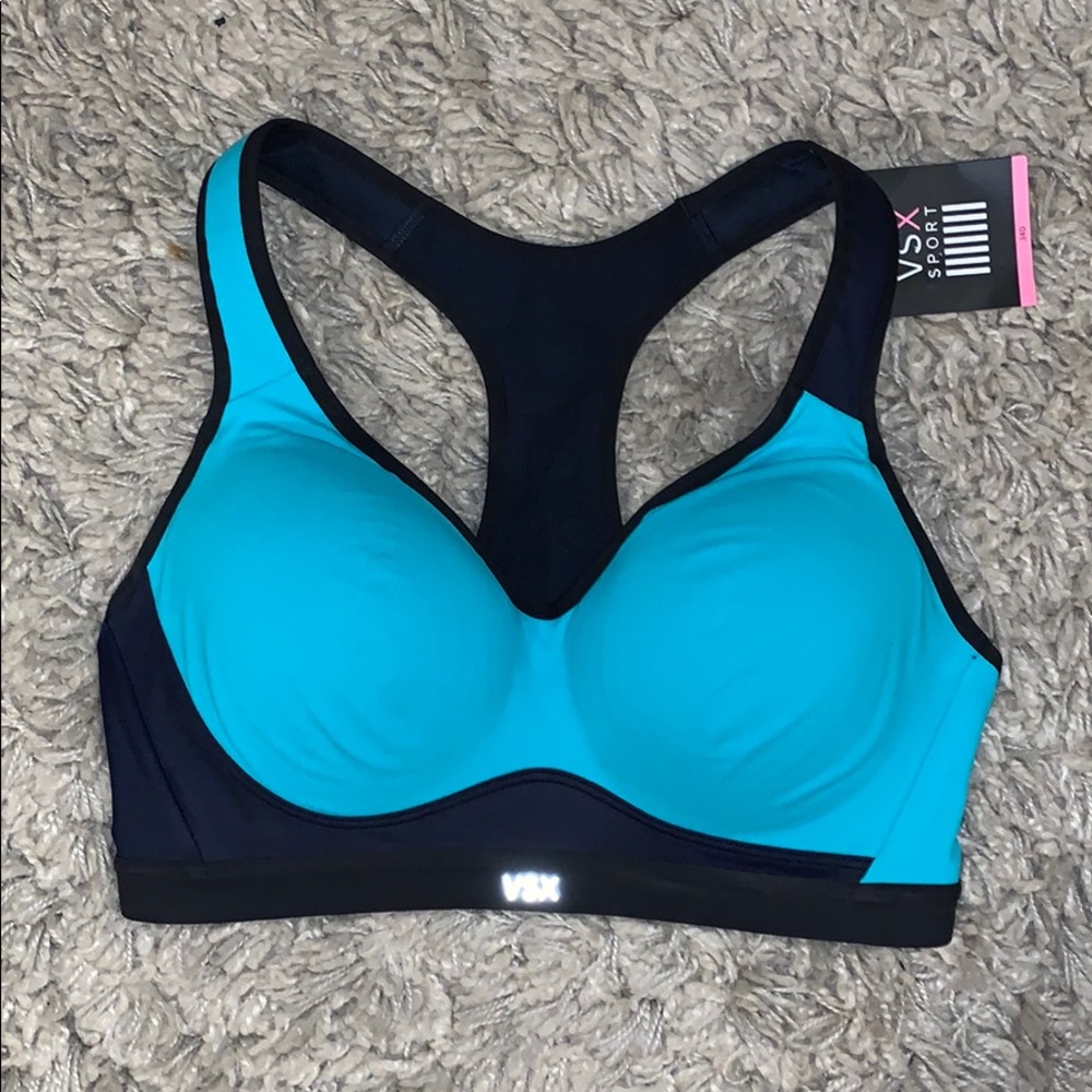VSX Incredible Sports Bra 34D